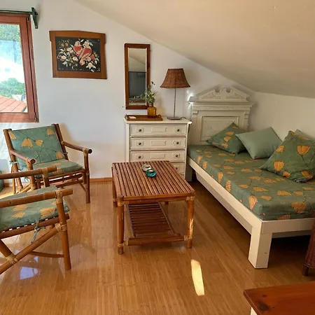 Дом отдыха Maya House