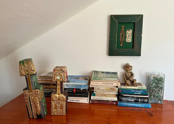 Maya House