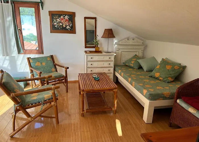 Дом отдыха Maya House