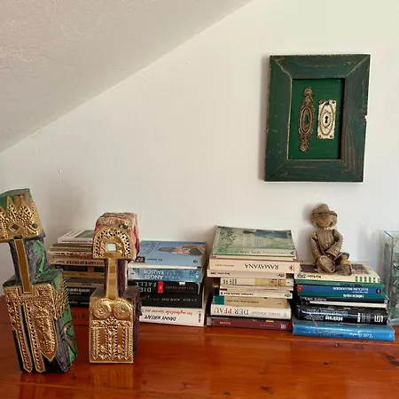 Maya House